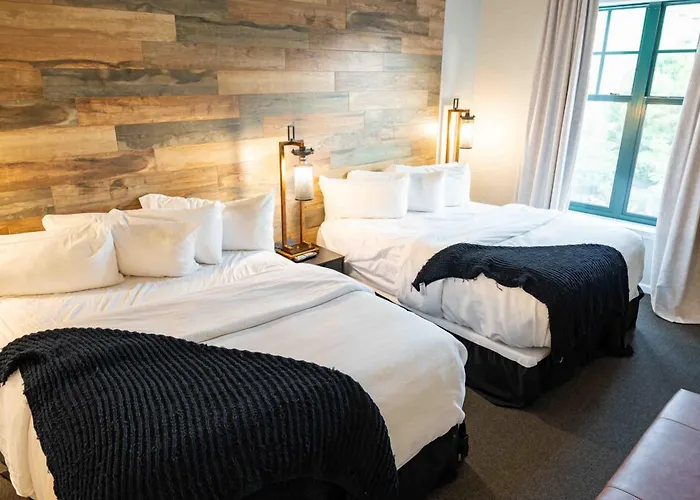 The Appalachian At Mountain Creek